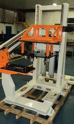 Fabricacao de maquinas de pequeno porte  Fabricacao de maquinas de pequeno porte